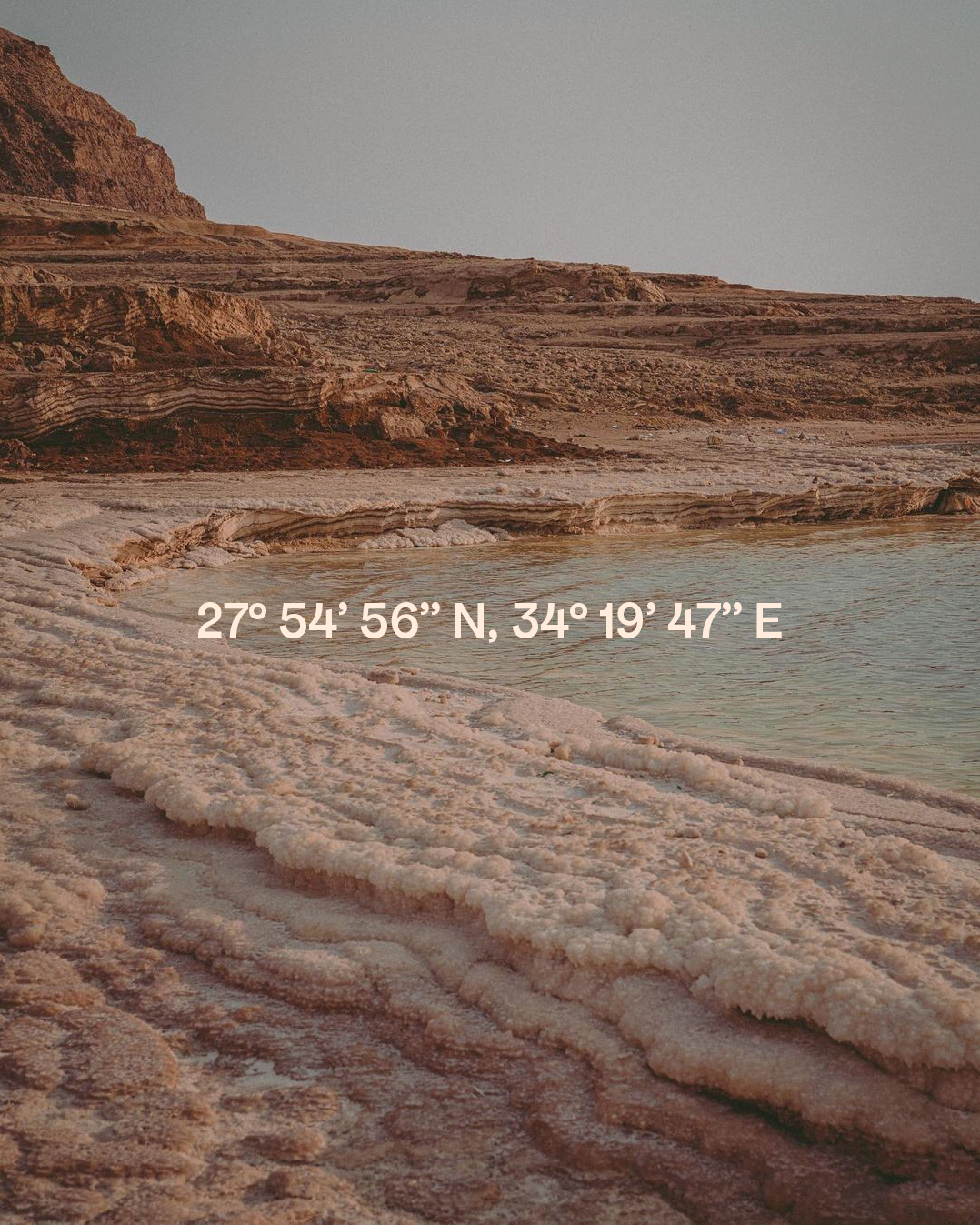 27° 54' 56'’ N, 34° 19' 47'’ E
